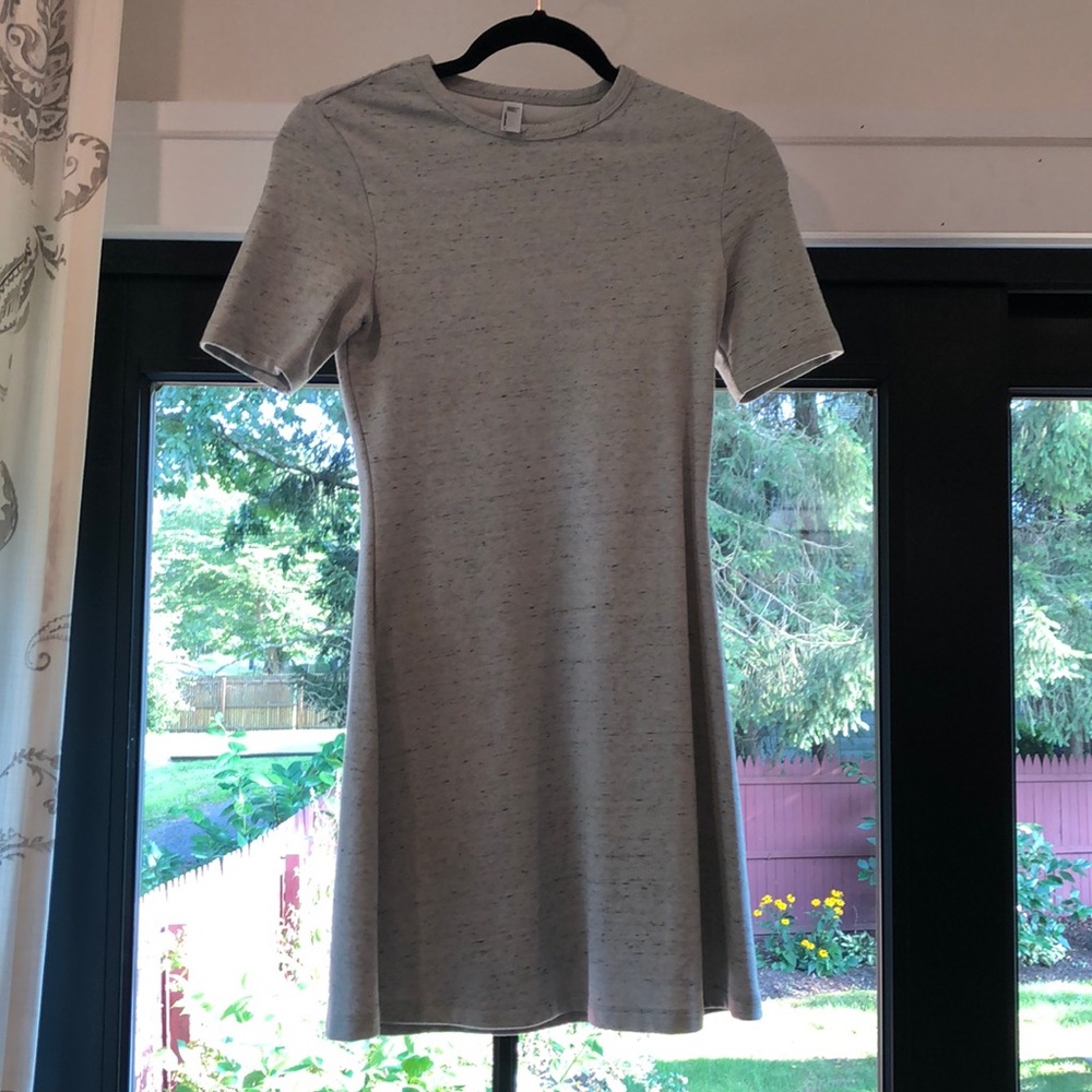 Gray dress with mid arm sleeves.